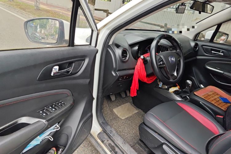 Used CHANGAN CS15 2016 1.5L Manual Fashion Edition Driver Seat