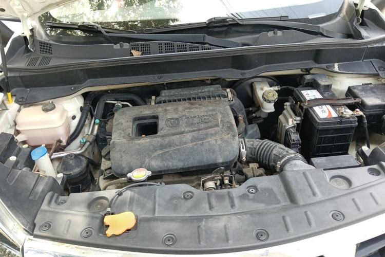 Used CHANGAN CS15 2016 1.5L Manual Fashion Edition Engine Bay