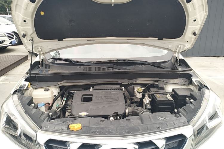 Used CHANGAN CS15 2016 1.5L Manual Luxury Edition Engine Bay