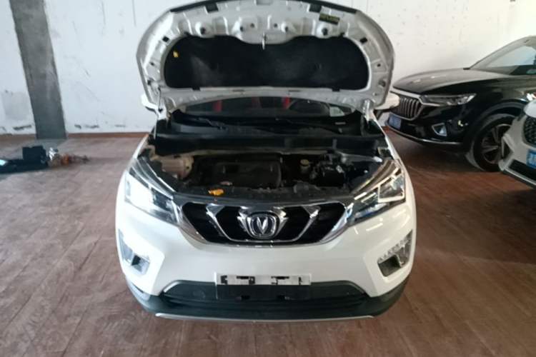 Used CHANGAN CS15 2016 1.5L Manual Luxury Edition Engine Bay