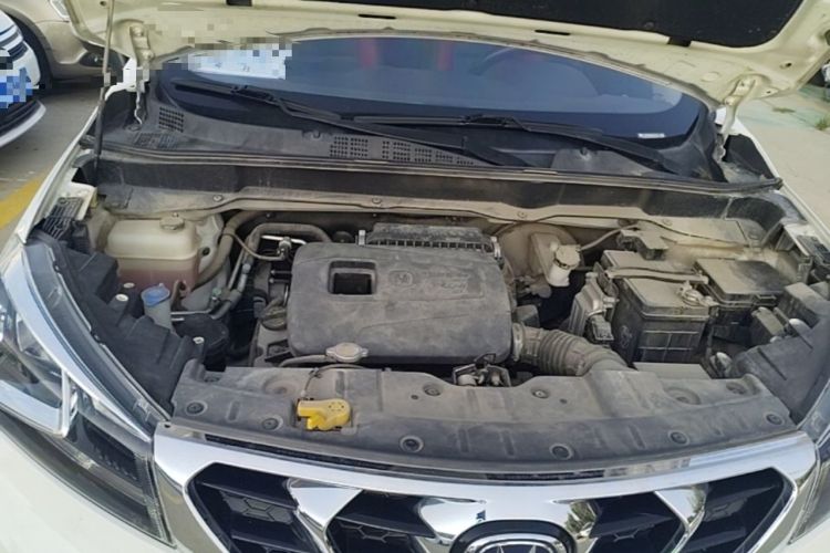 Used CHANGAN CS15 2016 1.5L Manual Fashion Edition Engine Bay