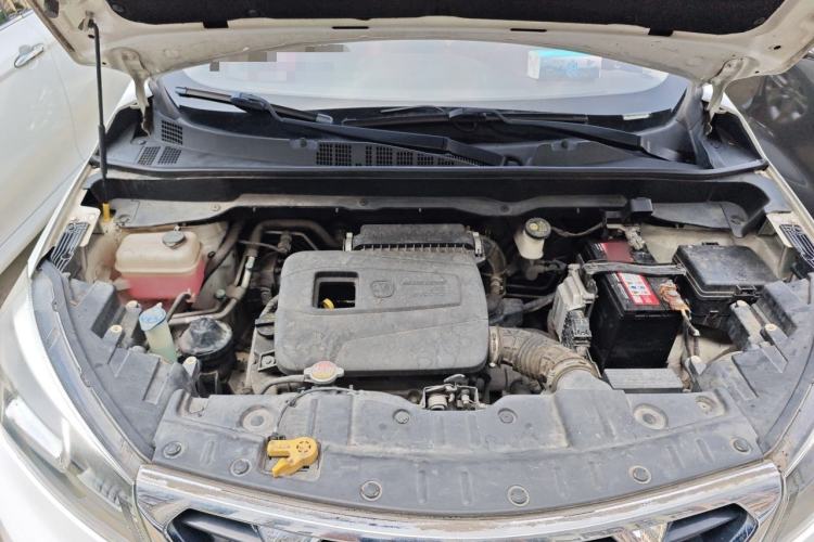 Used CHANGAN CS15 2016 1.5L Automatic Fashion Edition Engine Bay