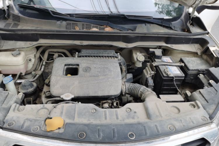 Used CHANGAN CS15 2016 1.5L Manual Luxury Edition Engine Bay
