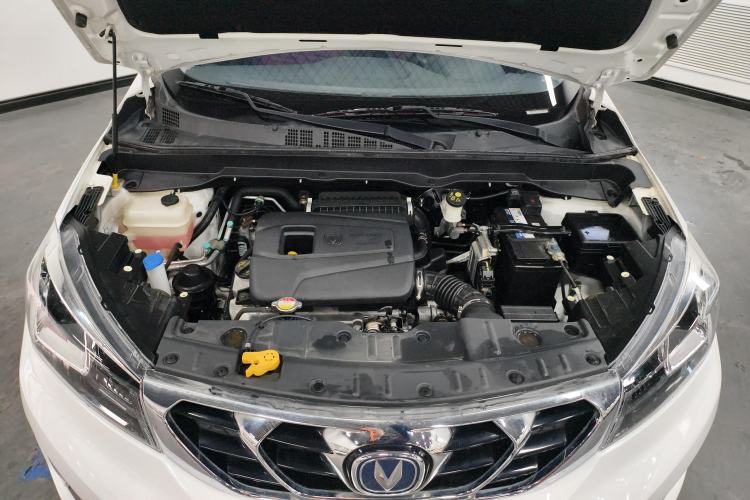 Used CHANGAN CS15 2016 1.5L Automatic Fashion Edition Engine Bay