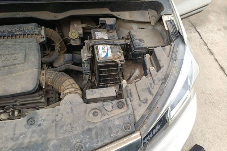 Used CHANGAN CS15 2016 1.5L Manual Fashion Edition Engine Bay Left