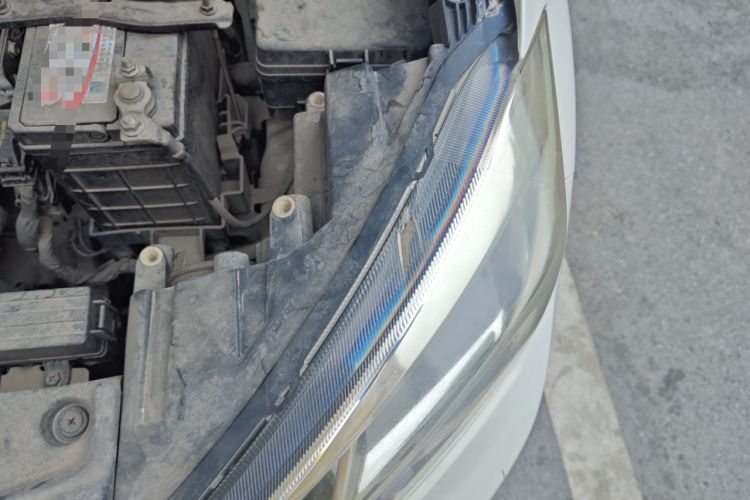 Used CHANGAN CS15 2016 1.5L Manual Fashion Edition Engine Bay Left