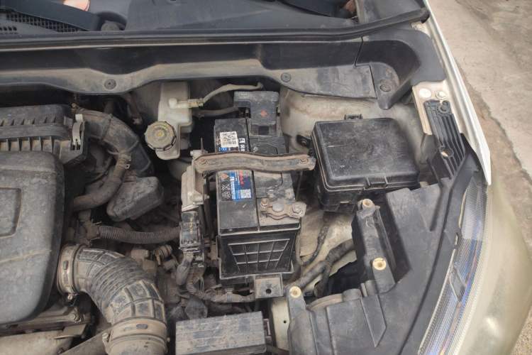 Used CHANGAN CS15 2016 1.5L Manual Luxury Edition Engine Bay Left