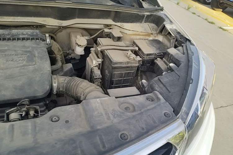 Used CHANGAN CS15 2016 1.5L Manual Fashion Edition Engine Bay Left