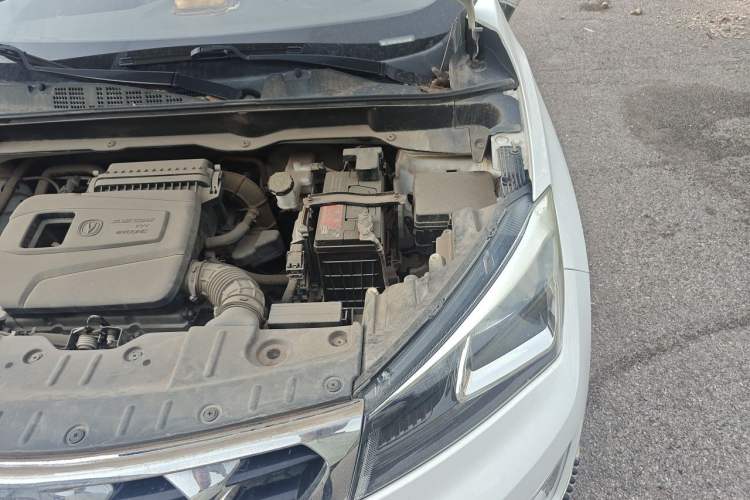 Used CHANGAN CS15 2016 1.5L Manual Fashion Edition Engine Bay Left