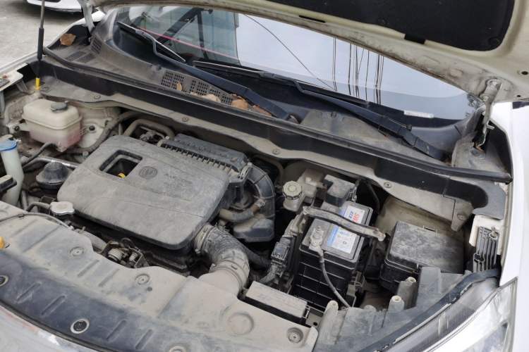 Used CHANGAN CS15 2016 1.5L Manual Luxury Edition Engine Bay Left