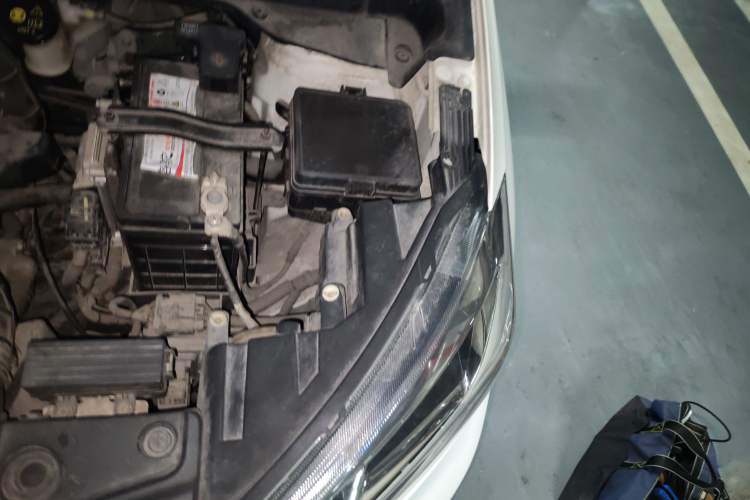 Used CHANGAN CS15 2016 1.5L Automatic Fashion Edition Engine Bay Left