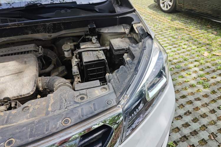 Used CHANGAN CS15 2016 1.5L Manual Luxury Edition Engine Bay Left