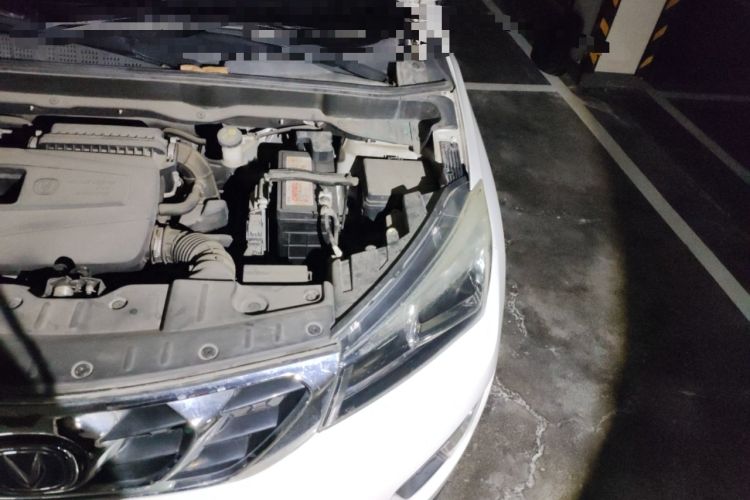 Used CHANGAN CS15 2016 1.5L Automatic Fashion Edition Engine Bay Left