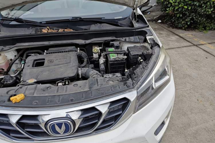 Used CHANGAN CS15 2016 1.5L Manual Fashion Edition Engine Bay Left