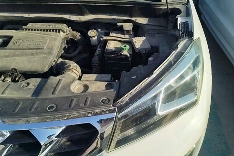 Used CHANGAN CS15 2016 1.5L Manual Fashion Edition Engine Bay Left