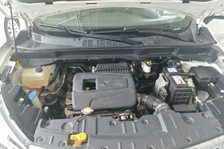 Used CHANGAN CS15 2016 1.5L Automatic Fashion Edition Engine Bay
