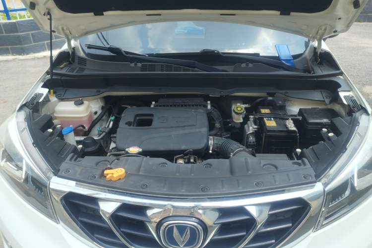 Used CHANGAN CS15 2016 1.5L Manual Luxury Edition Engine Bay