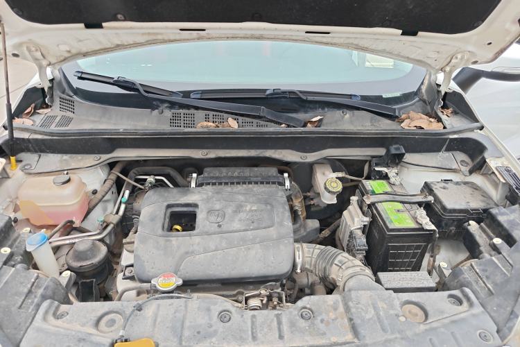 Used CHANGAN CS15 2016 1.5L Manual Fashion Edition Engine Bay