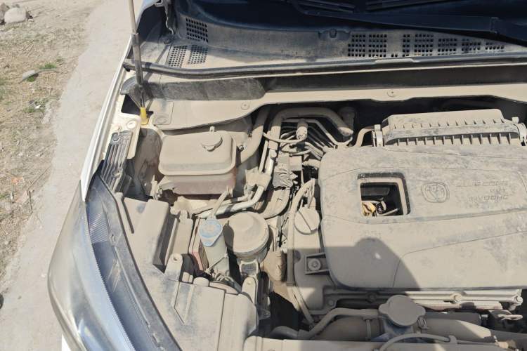 Used CHANGAN CS15 2016 1.5L Manual Luxury Edition Engine Bay Right