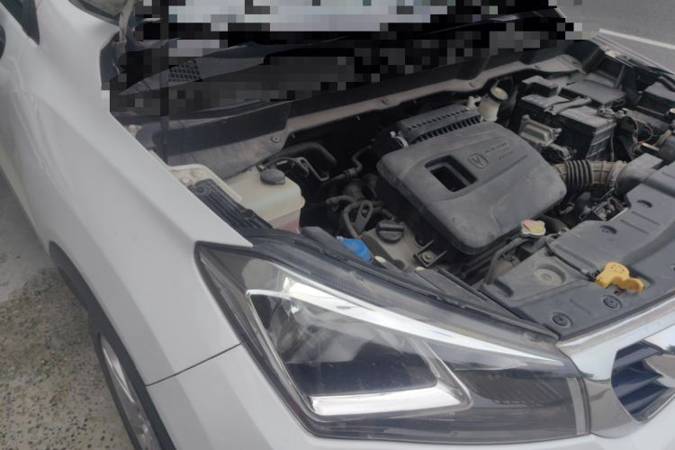 Used CHANGAN CS15 2016 1.5L Automatic Fashion Edition Engine Bay Right