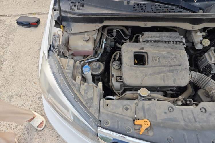 Used CHANGAN CS15 2016 1.5L Manual Fashion Edition Engine Bay Right