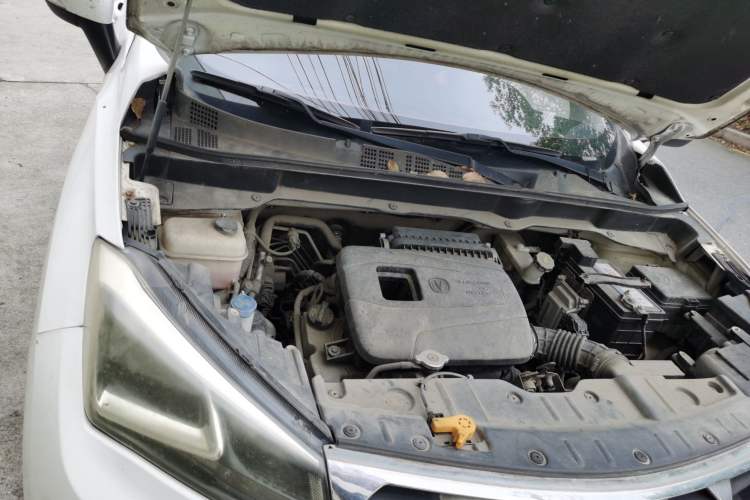 Used CHANGAN CS15 2016 1.5L Manual Luxury Edition Engine Bay Right