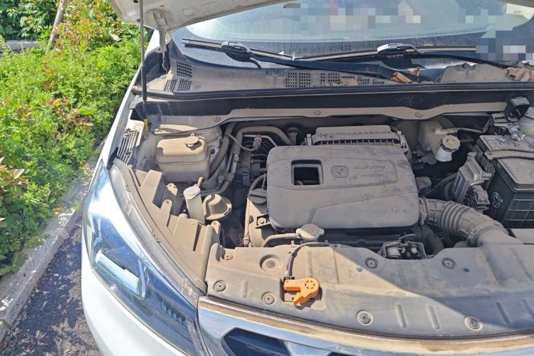 Used CHANGAN CS15 2016 1.5L Manual Luxury Edition Engine Bay Right
