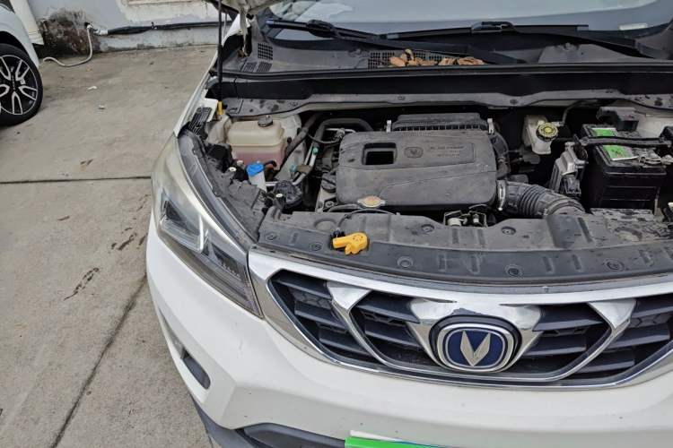 Used CHANGAN CS15 2016 1.5L Manual Fashion Edition Engine Bay Right