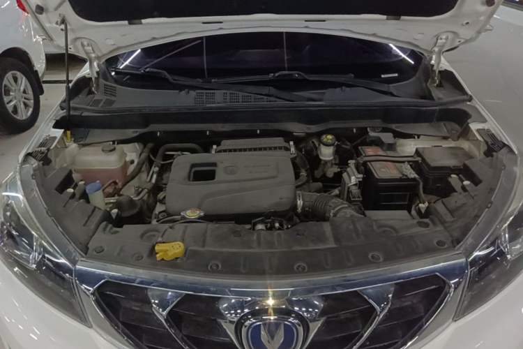 Used CHANGAN CS15 2016 1.5L Automatic Fashion Edition Engine Bay