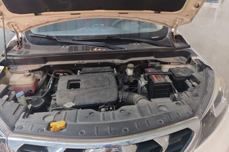 Used CHANGAN CS15 2016 1.5L Automatic Luxury Edition Engine Bay