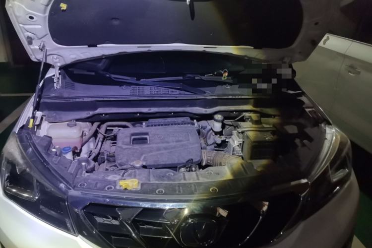 Used CHANGAN CS15 2016 1.5L Automatic Fashion Edition Engine Bay