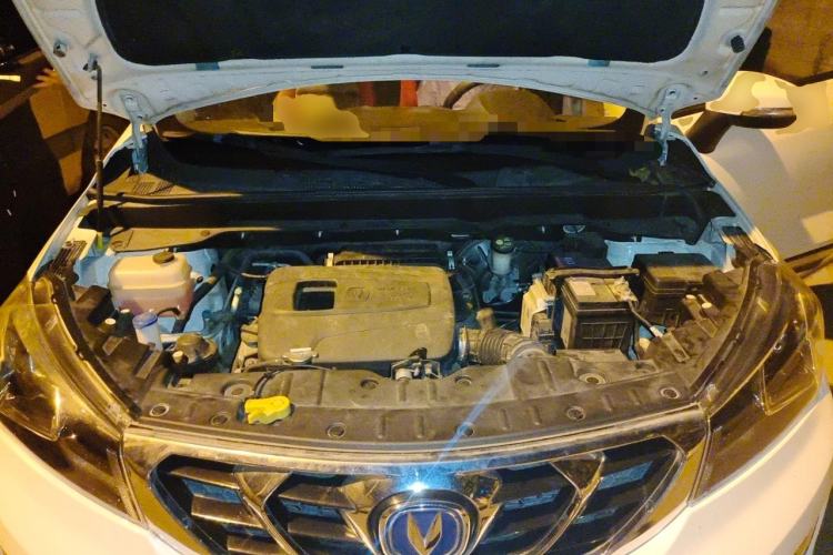 Used CHANGAN CS15 2016 1.5L Automatic Fashion Edition Engine Bay
