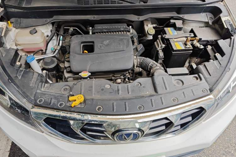Used CHANGAN CS15 2016 1.5L Manual Fashion Edition Engine Bay