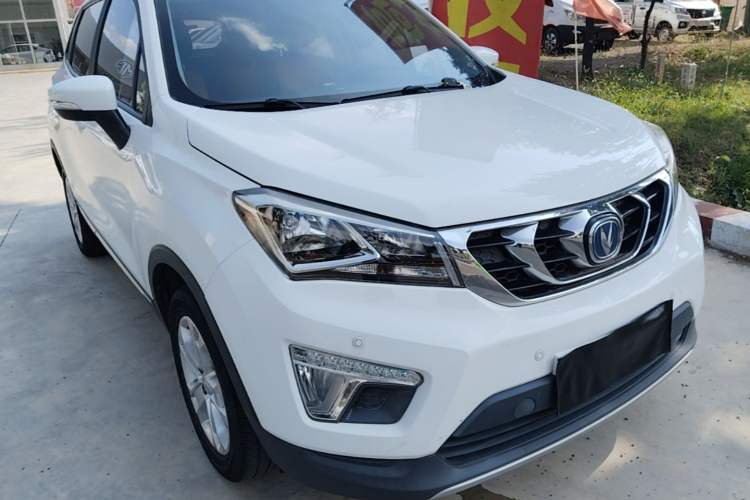 Used CHANGAN CS15 2016 1.5L Manual Fashion Edition Exterior 1