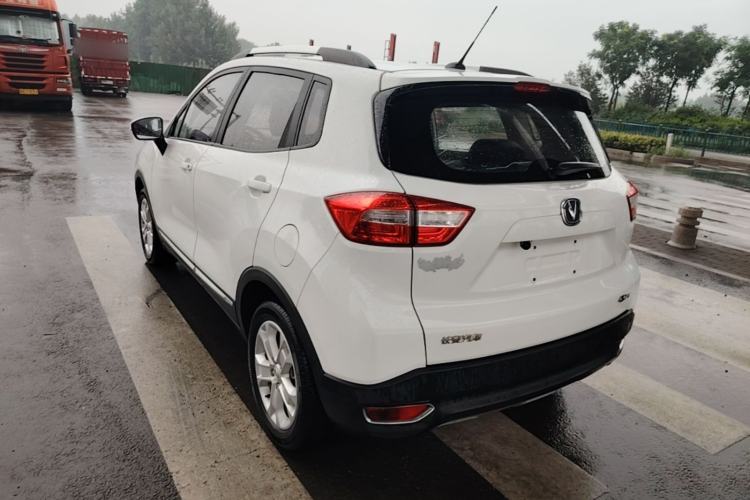 Used CHANGAN CS15 2016 1.5L Manual Fashion Edition Exterior 2