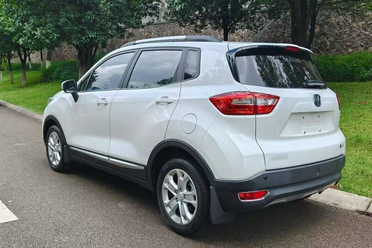 Used CHANGAN CS15 2016 1.5L Manual Fashion Edition Exterior 3
