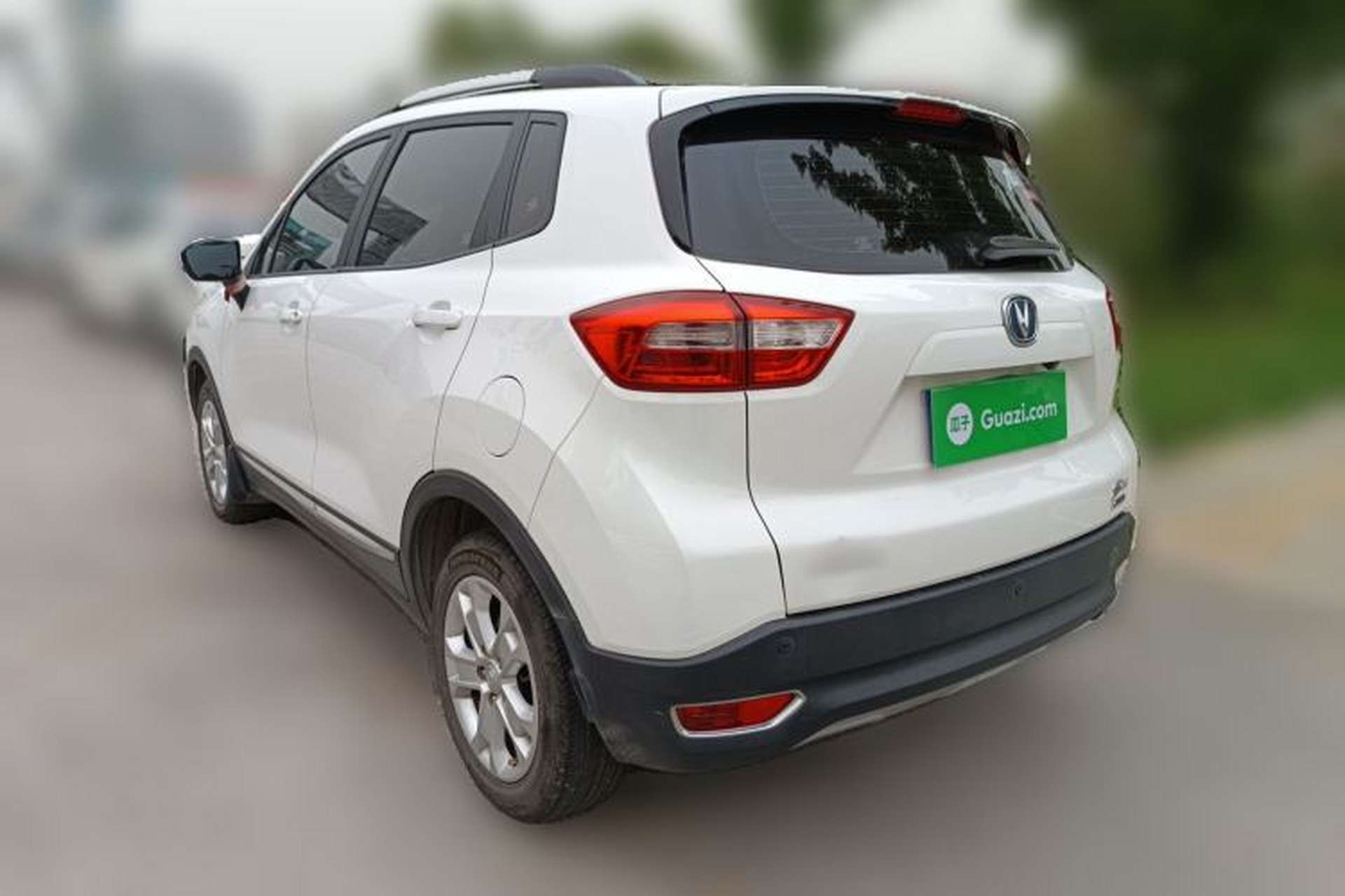 Used CHANGAN CS15 2016 1.5L Manual Fashion Edition Exterior 3