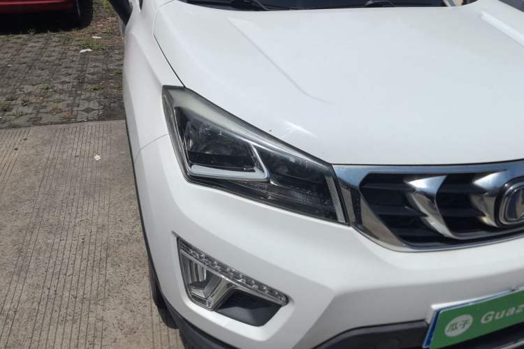 Used CHANGAN CS15 2016 1.5L Automatic Fashion Edition Exterior 3
