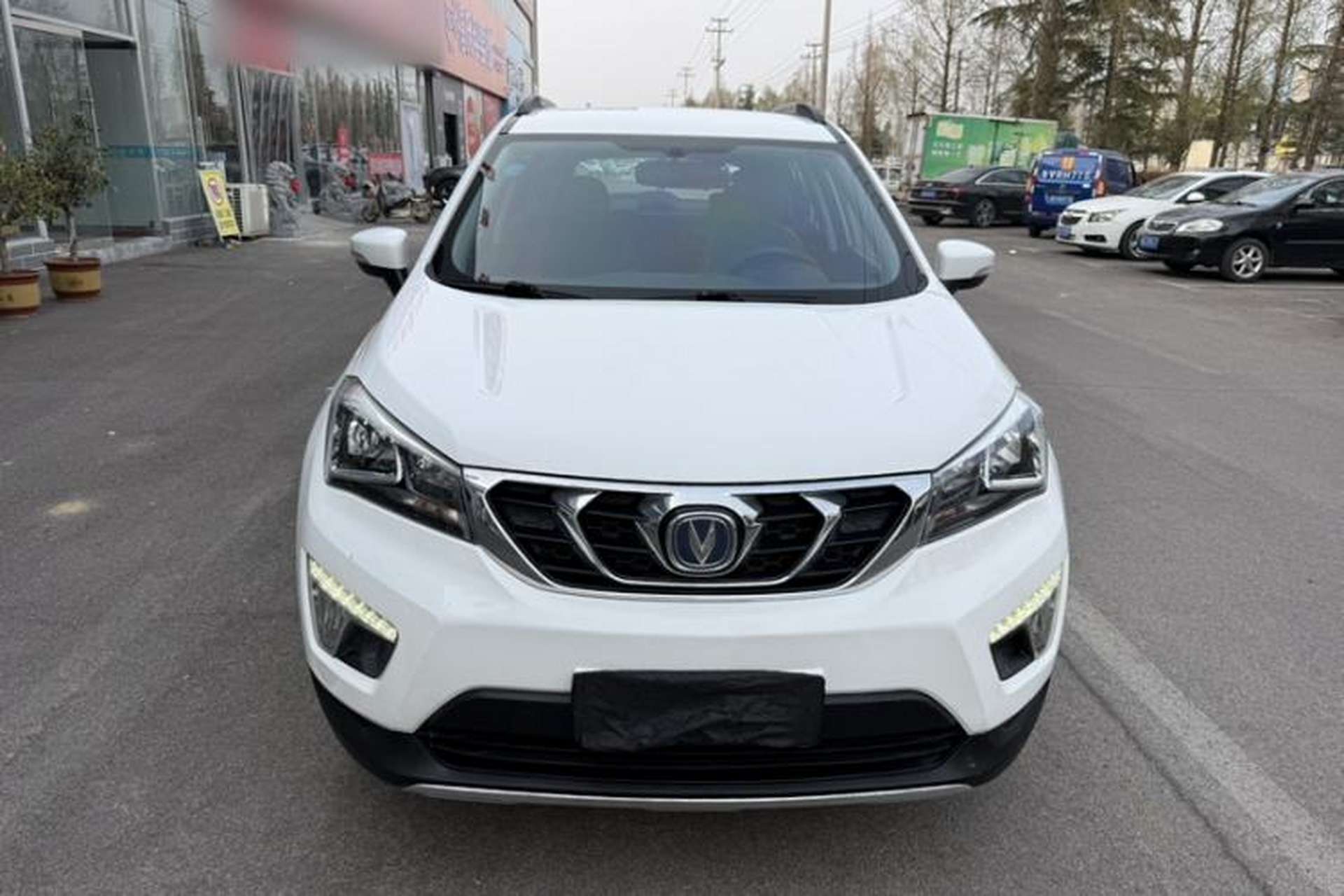 Used CHANGAN CS15 2016 1.5L Manual Fashion Edition Exterior 4