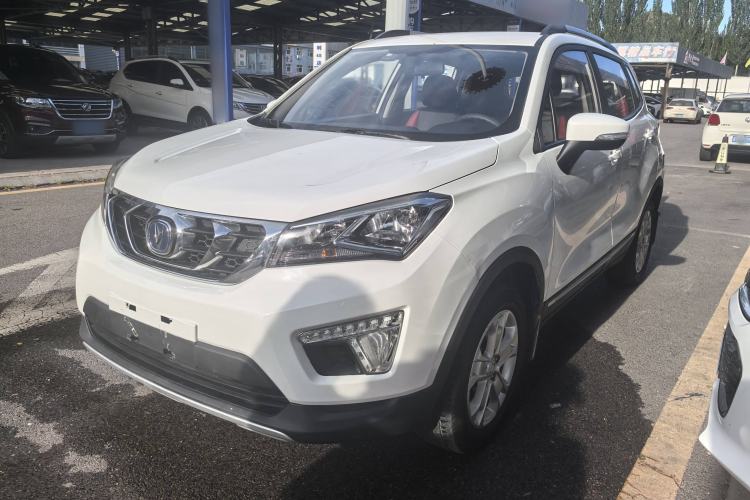 Used CHANGAN CS15 2016 1.5L Automatic Fashion Edition Exterior 4