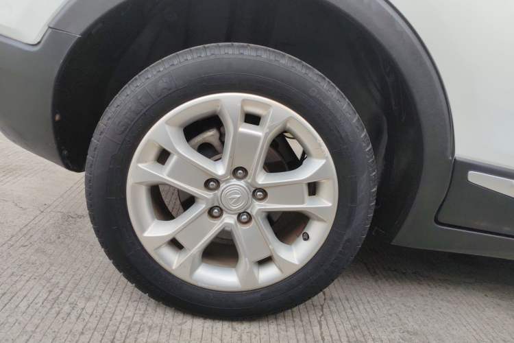 Used CHANGAN CS15 2016 1.5L Automatic Fashion Edition Exterior 5