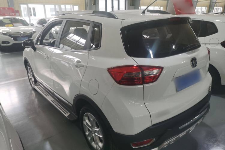 Used CHANGAN CS15 2016 1.5L Manual Fashion Edition Exterior 5