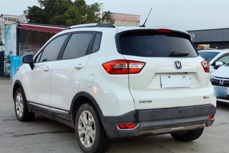 Used CHANGAN CS15 2016 1.5L Automatic Fashion Edition Exterior 5