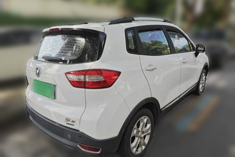 Used CHANGAN CS15 2016 1.5L Manual Fashion Edition Exterior 5