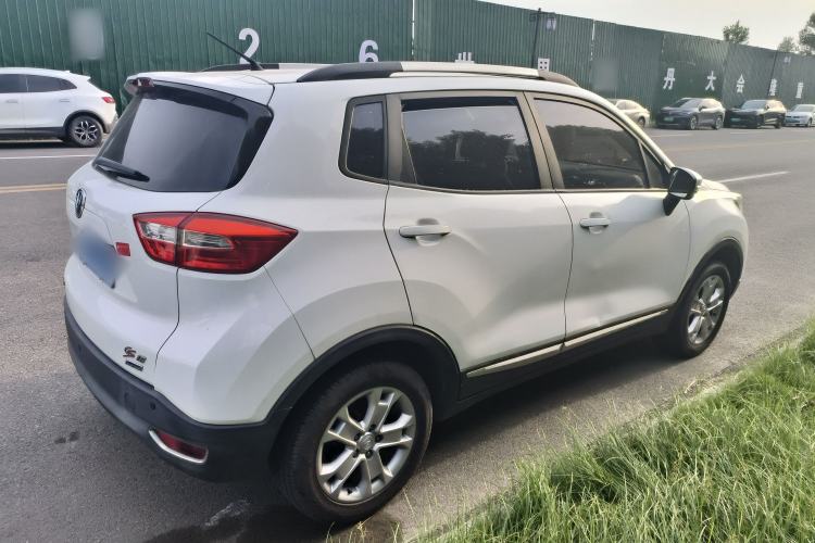 Used CHANGAN CS15 2016 1.5L Automatic Fashion Edition Exterior 6