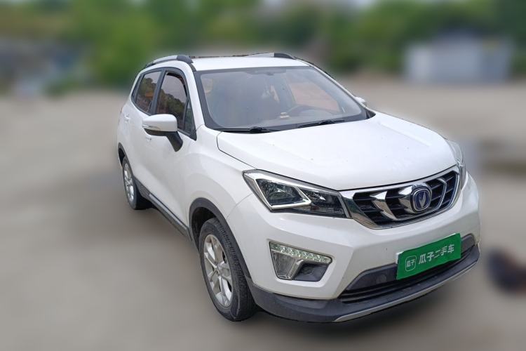Used CHANGAN CS15 2016 1.5L Manual Fashion Edition Front Right 45 Deg