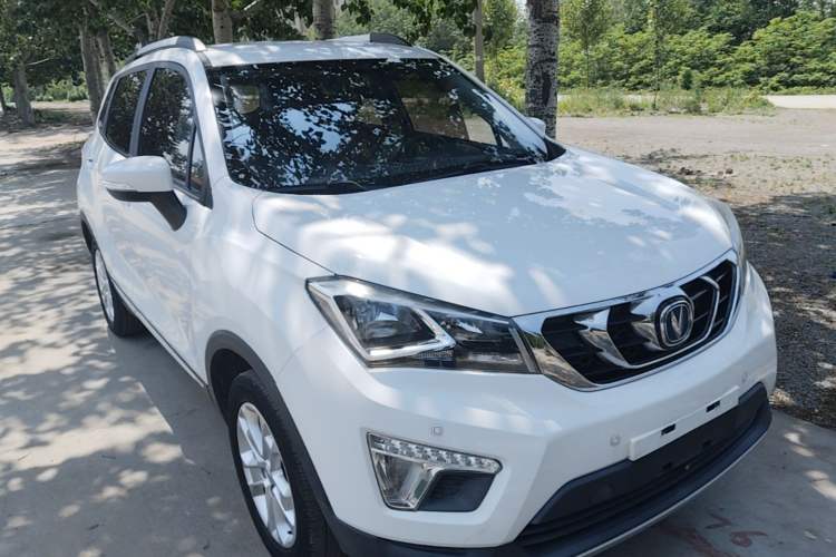 Used CHANGAN CS15 2016 1.5L Manual Fashion Edition Front Right 45 Deg