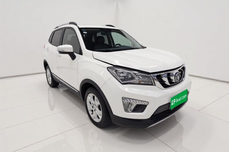 Used CHANGAN CS15 2016 1.5L Manual Fashion Edition Front Right 45 Deg