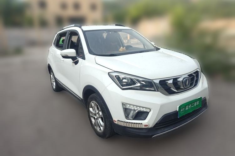Used CHANGAN CS15 2016 1.5L Manual Fashion Edition Front Right 45 Deg