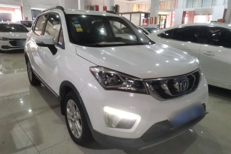 Used CHANGAN CS15 2016 1.5L Manual Luxury Edition Front Right 45 Deg